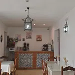 Отель Marisa 2*