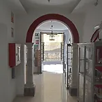 Отель Marisa